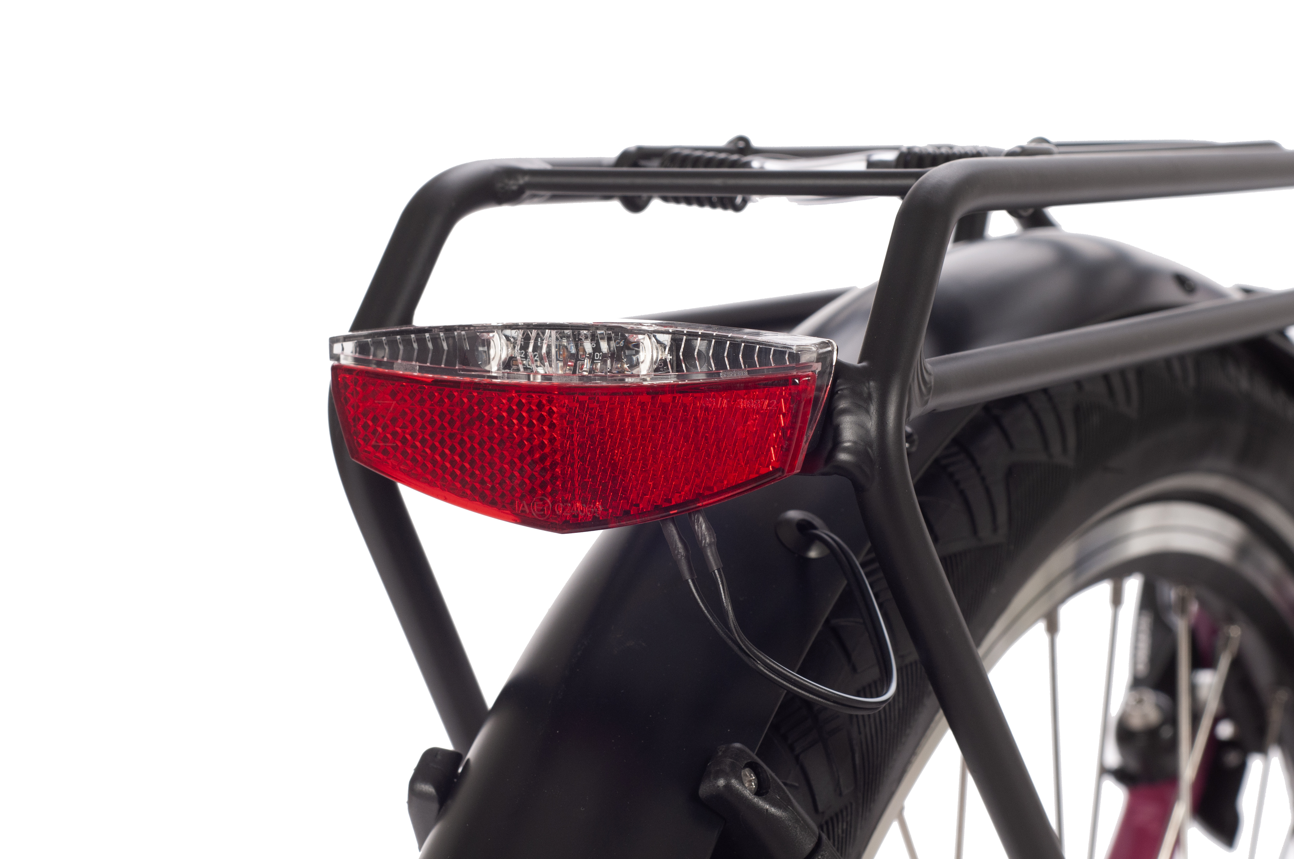 SAXONETTE Comfort Plus 4.0 E-Citybike 7 Gang Nabenschaltung Federgabel Wave beere matt
