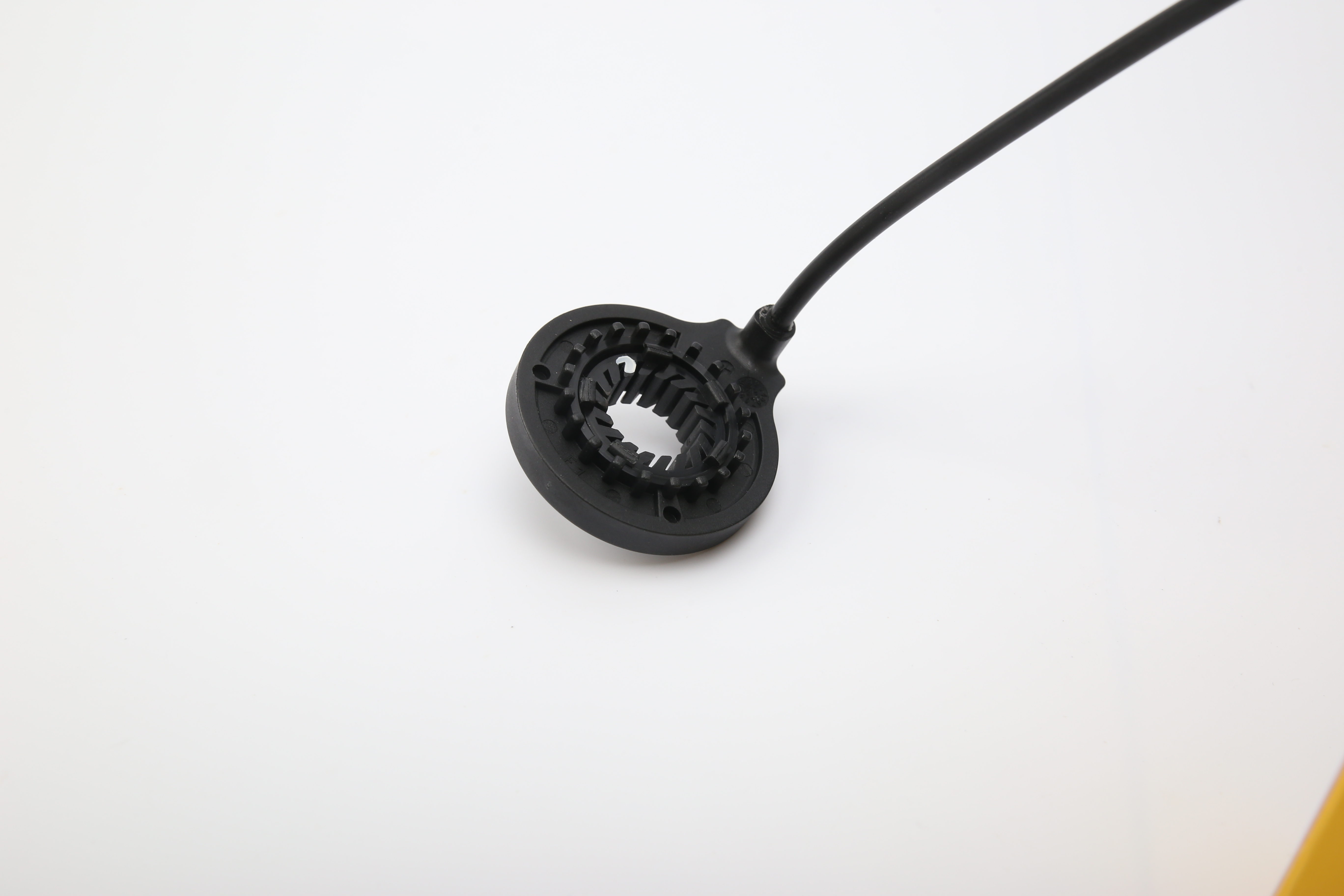 Sensor SP0302P24L 24 Magnete Left side